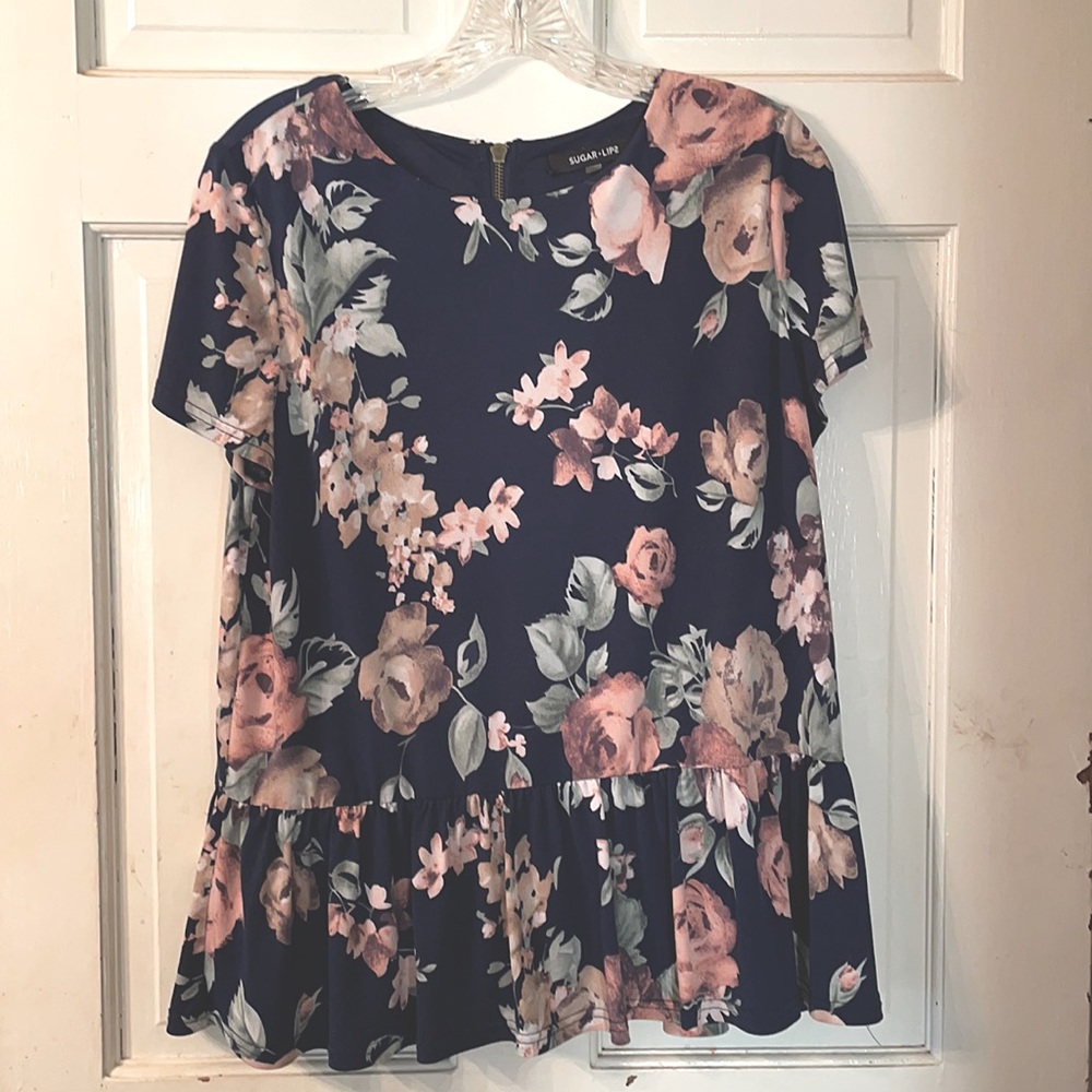 Sugar Lips short sleeve women’s top